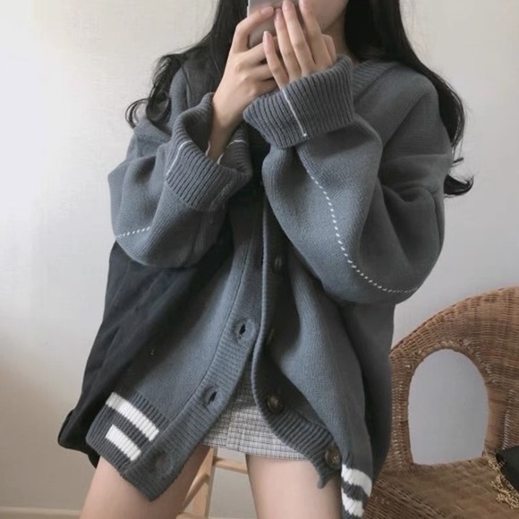 Korean ever after Knit Cardigan - Picture 3 of 3